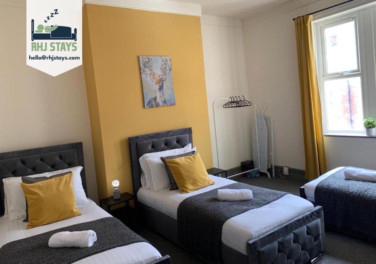 Balfour3-3 Bdrm 5 Beds Contractor Digs Spacious Gateshead
