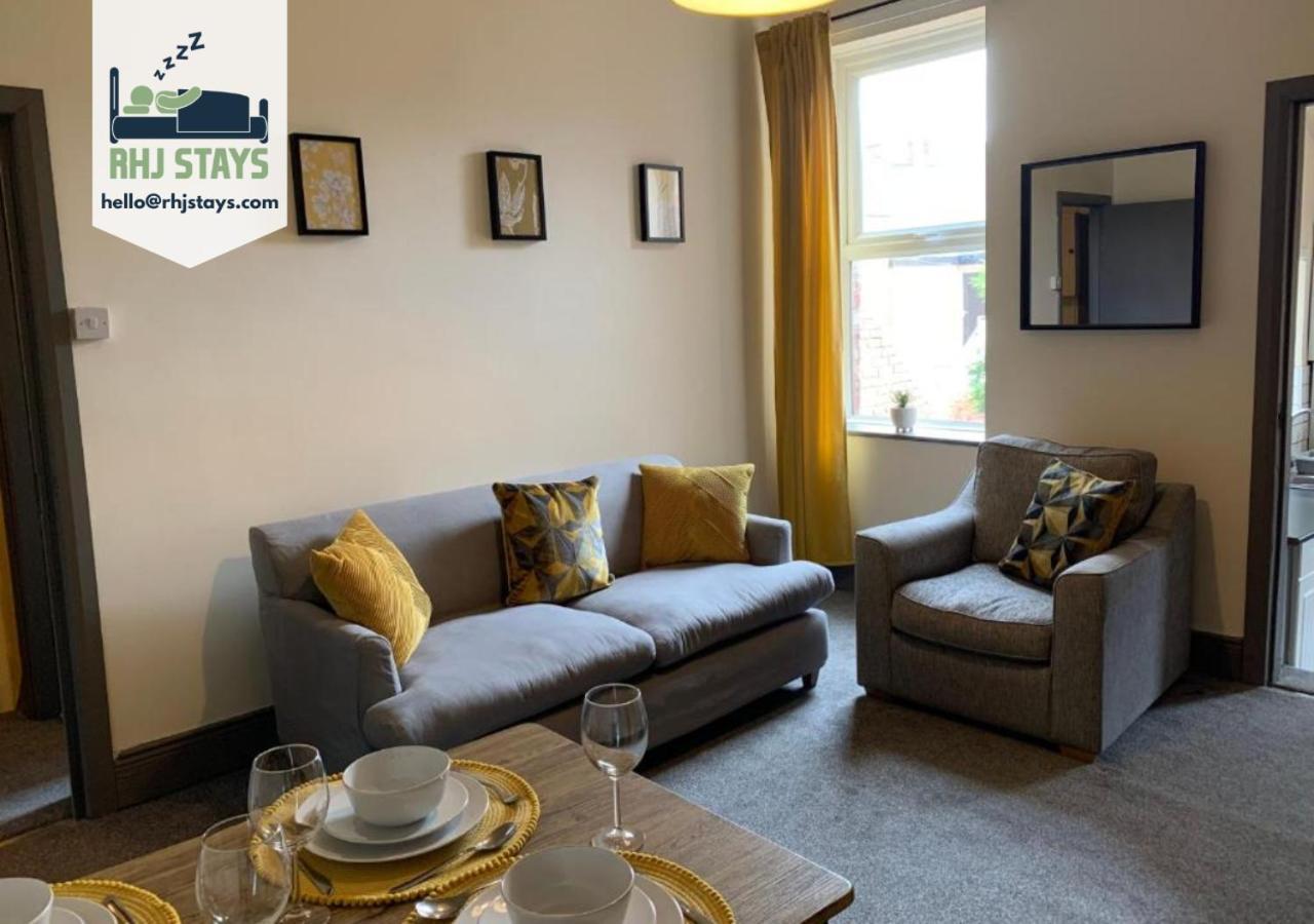 Balfour3-3 Bdrm 5 Beds Contractor Digs Spacious * Gateshead