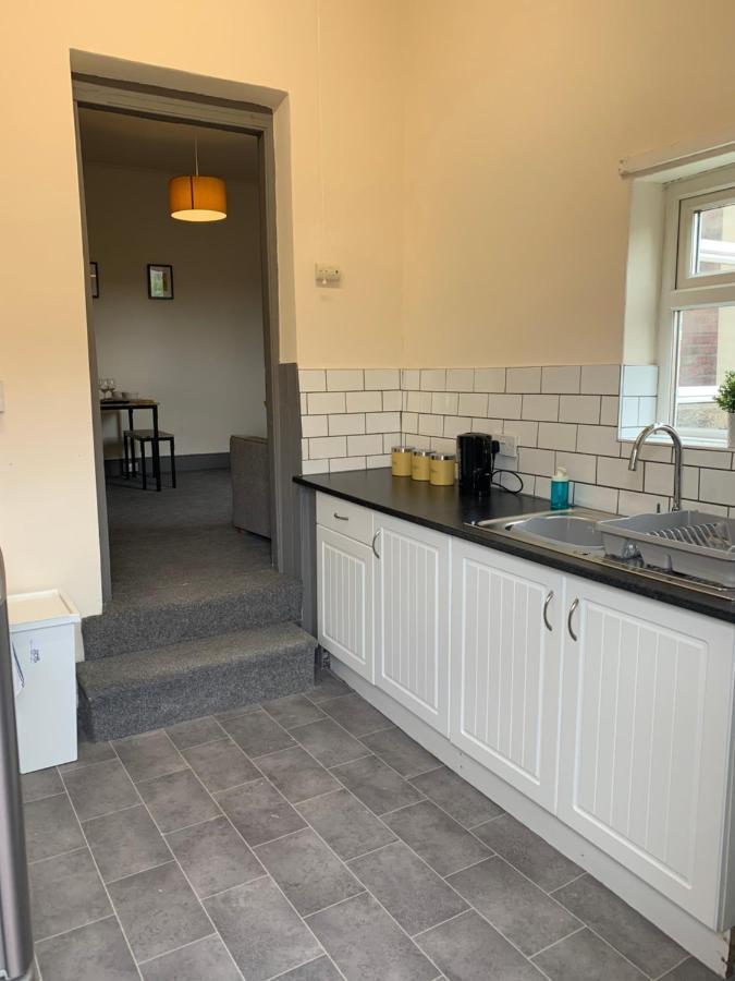 Balfour3-3 Bdrm 5 Beds Contractor Digs Spacious *