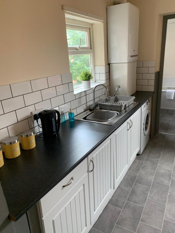 Balfour3-3 Bdrm 5 Beds Contractor Digs Spacious * Gateshead
