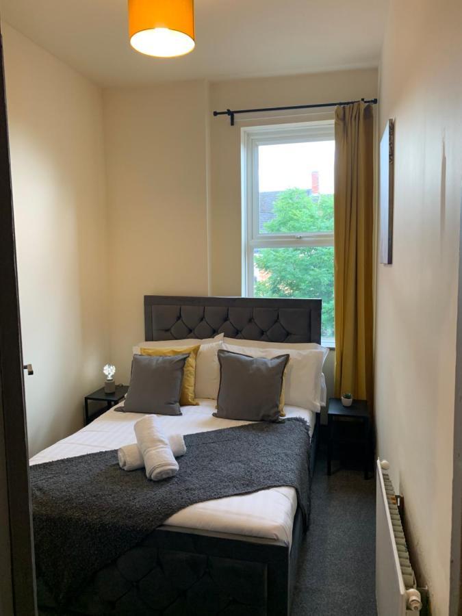 Apartment Balfour3-3 Bdrm 5 Beds Contractor Digs Spacious Gateshead